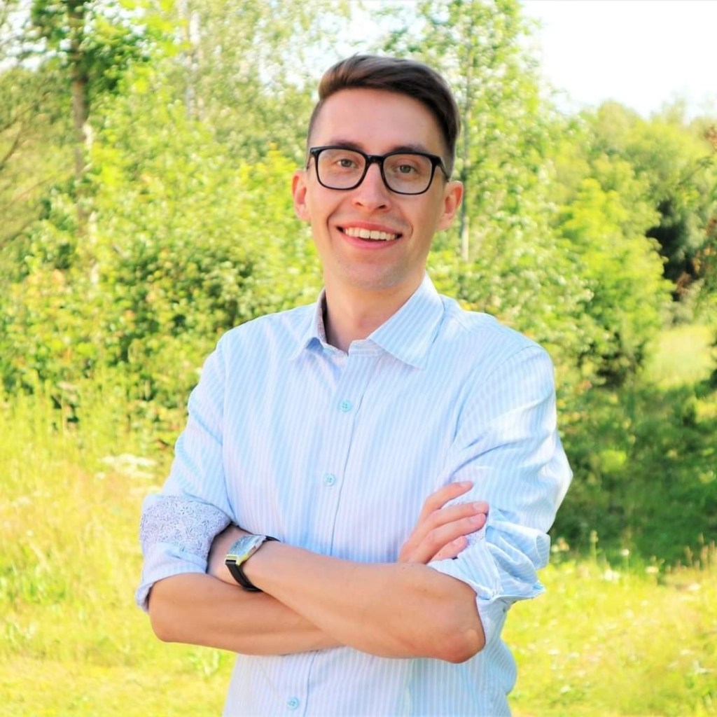 Niklas Puumala, Disponent, Isännöitsijä